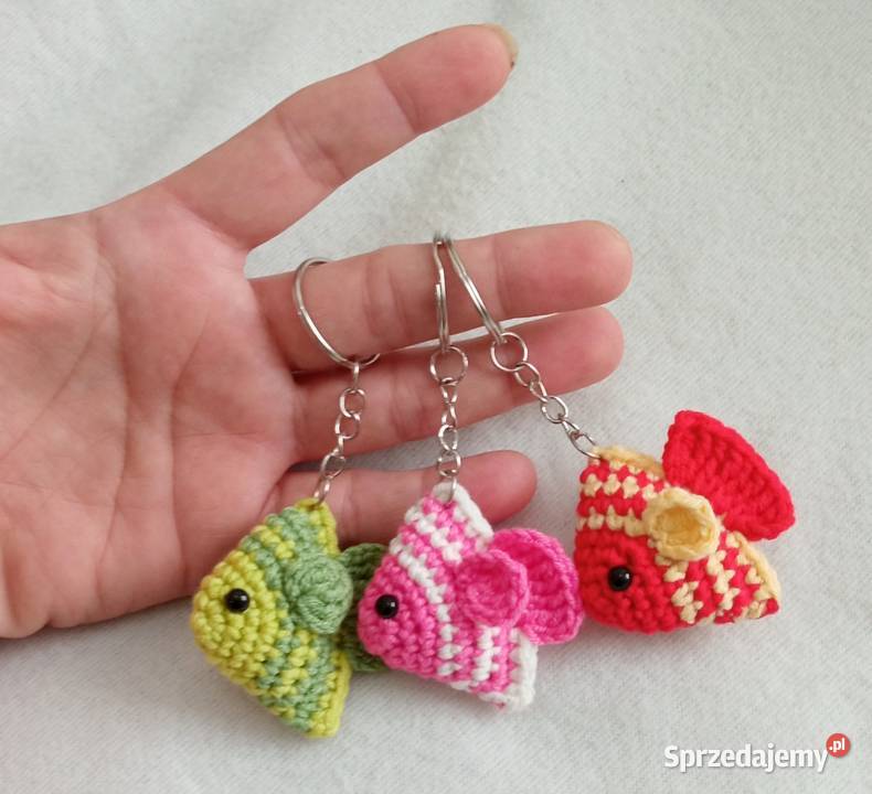 Rybki wykonane na szydełku brelok zawieszka Łask