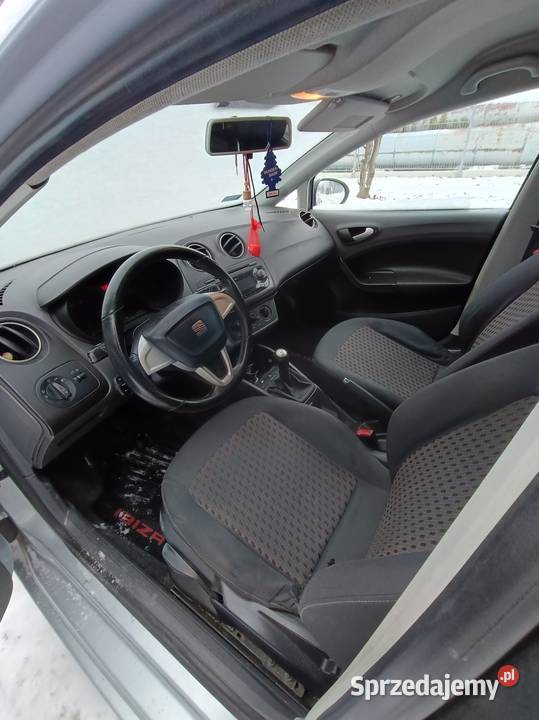 Ibiza 14 gaz 2009r 207000km śląskie Bielsko-Biała