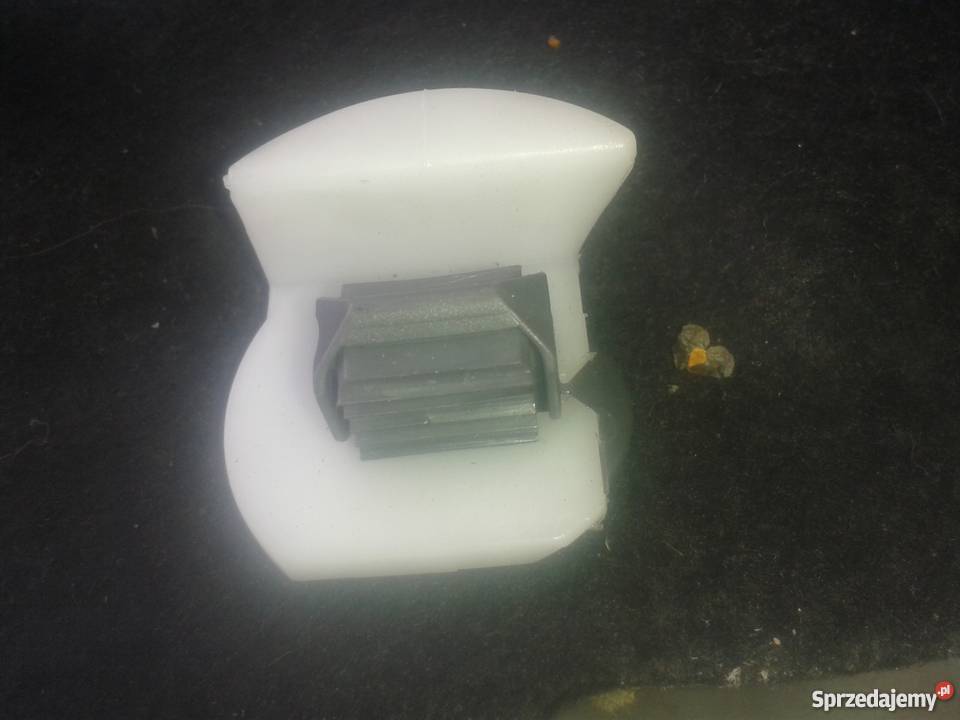 Plastik klipsy przednich supków golf 4 Ozorków