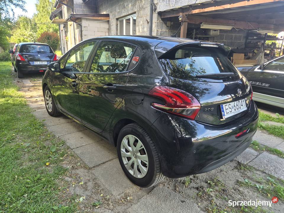 Peugeot 208 12 benzyna Nowy rozrząd i olej 208