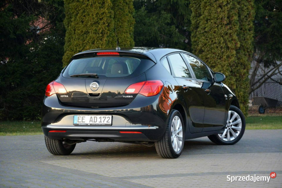 Opel Astra 14T140 Lift Klimatronic Parktronic VAT marża Astra Ostrów Mazowiecka sprzedam