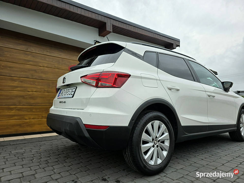 Seat Arona asystent pasa ruchu Rydułtowy