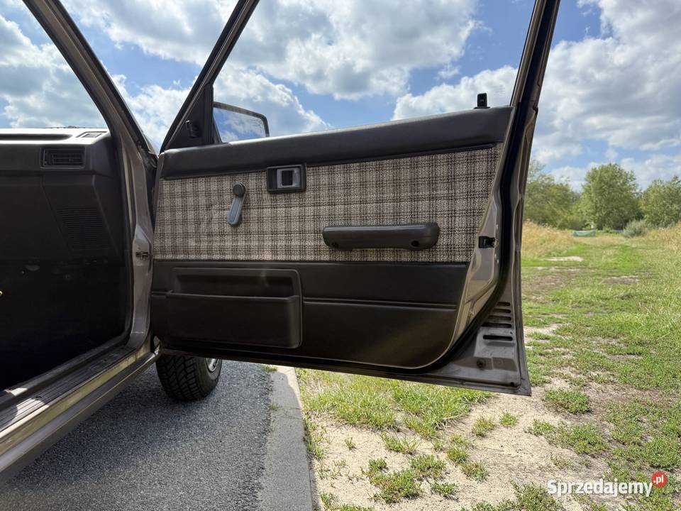 Toyota COROLLA 1986r stan b mazowieckie Warszawa