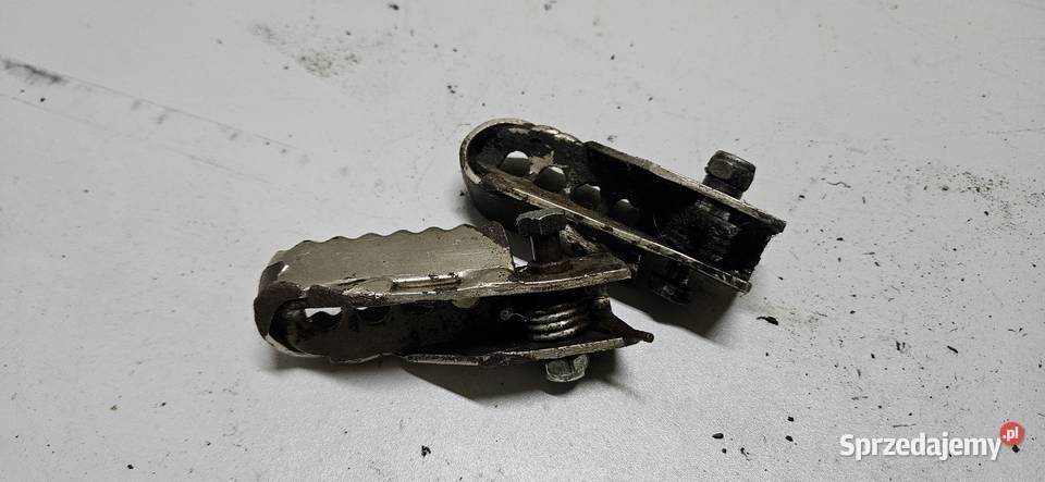 Podnóżki kierowcy derbi senda gilera smt rcr Podnóżki i stopki