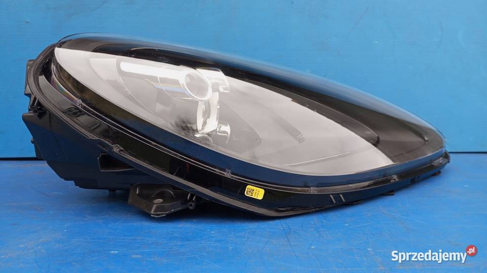 LAMPA PRAWY PRZÓD REFLEKTOR FULL LED 95B941010AL Nowy Tomyśl