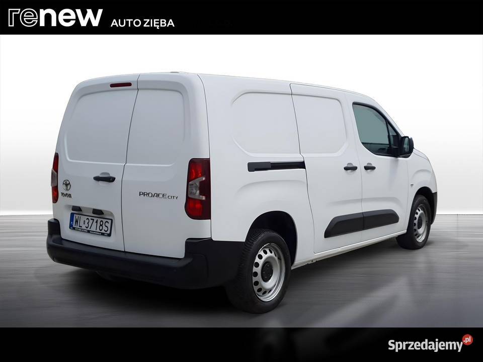 Proace City 15 D4D Long 24t Active