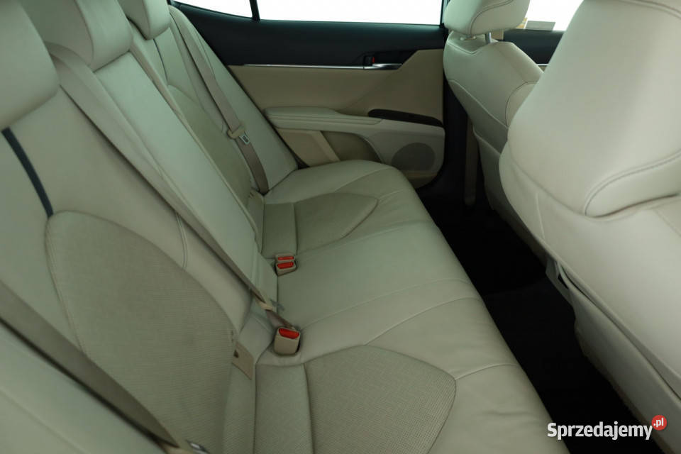 Toyota Camry 25 Hybrid