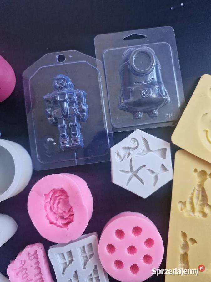 Zestaw foremek silikonowych i plastikowych do Szczecin