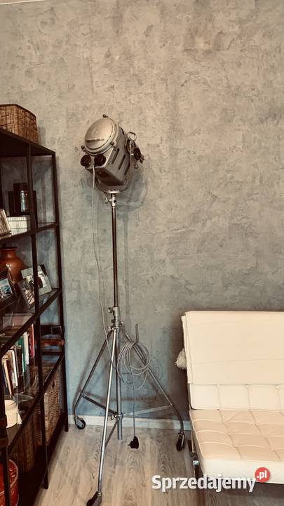 Lampa filmowa teatralna PRL loft vintage 1962 sprzedam