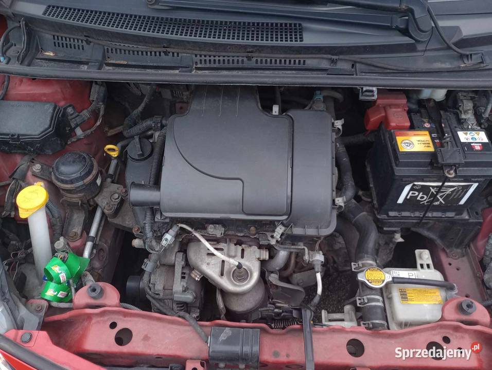 Toyota Yaris 10 benzyna prywatna