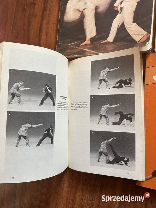 Zestaw książek sztuki walki retro karate mazowieckie