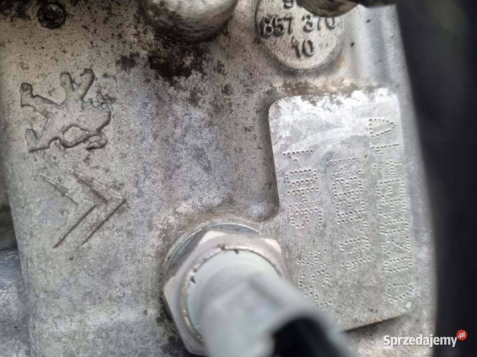 SILNIK KOMPLET Citroen C4 Picasso 16 HDI 109