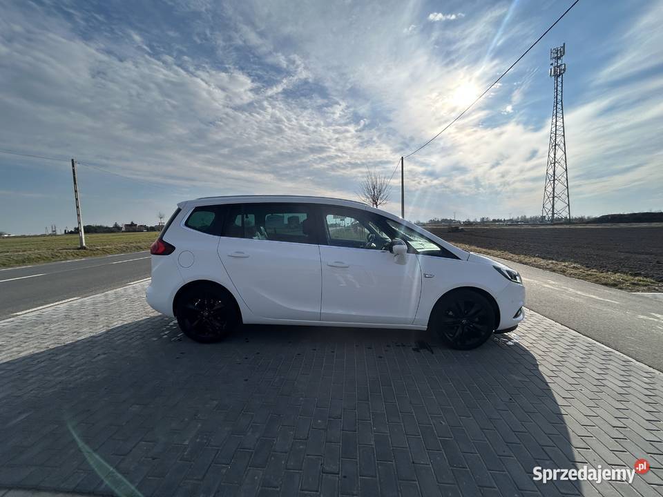 Opel Zafira 2017 16 2017 182tkm 182200km Żychlin