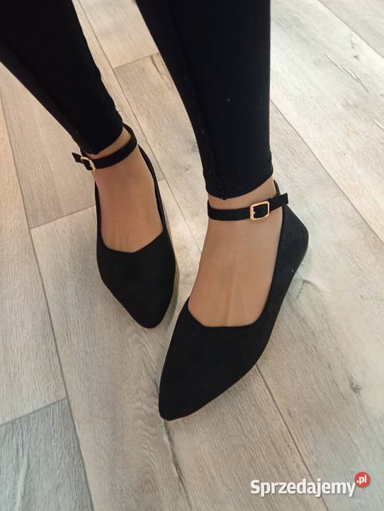 40 Czarne baleriny wieczorowe z zapięciem Nowe Kraków