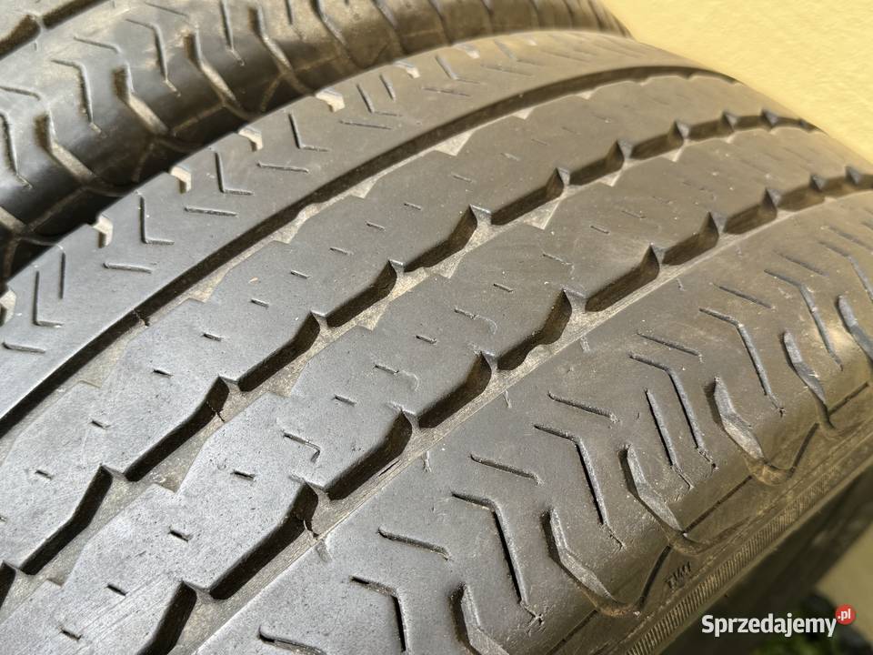 Opony 22570 R15C Pirelli Chrono 2 55mm Stąporków