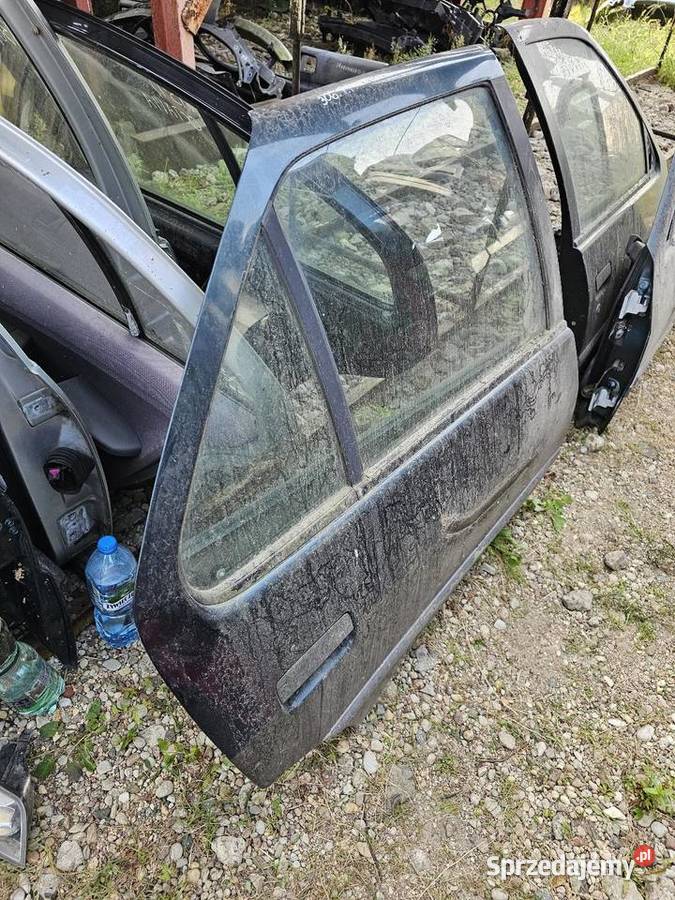 Drzwi pegueot 306 prawy tył osobowe Łagów