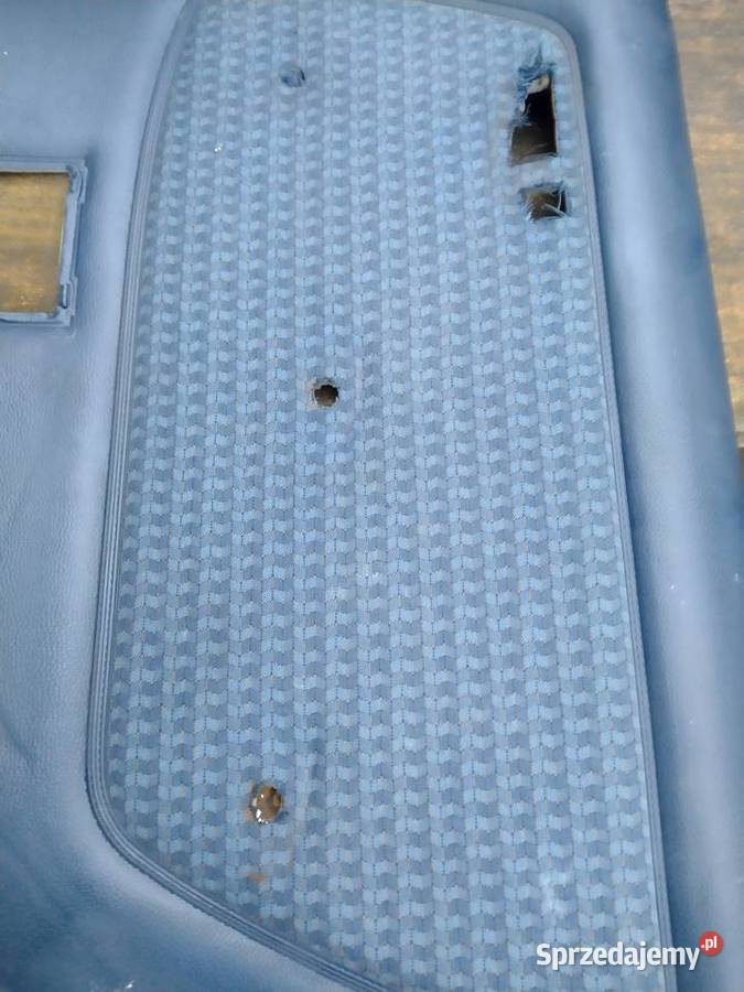 Mercedes W123 Boczek drzwi prawy tył niebieski Łagiewniki sprzedam