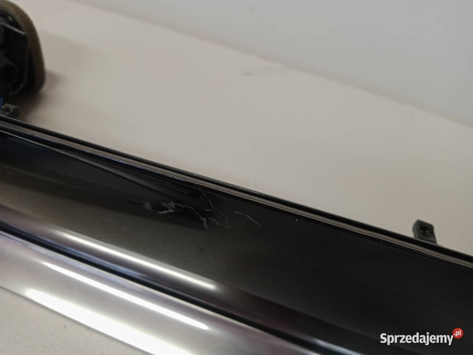 PORSCHE MACAN KRATKA NAWIEWU LISTWA DECOR osobowe Kratki nawiewu Rakoniewice sprzedam