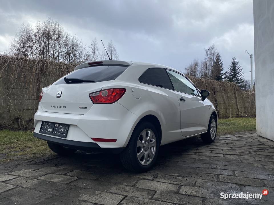 Seat Ibiza IV 4 12 MPI Niski Przebieg 135 2013 135000km Ibiza Żywiec sprzedam