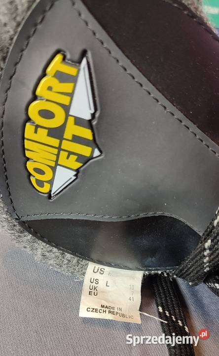 nowe łyżwy BAUER hokejowe Comfort Fit 41 275 42 Łyżwiarstwo i hokej Jasień