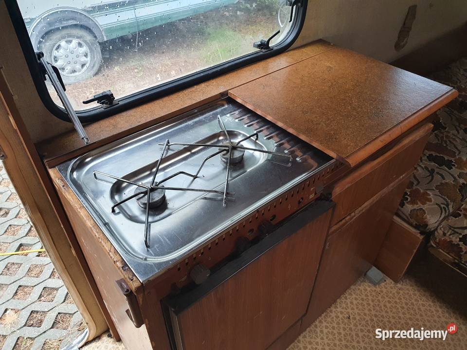 Adria 56 osób na budowę ubezpieczona