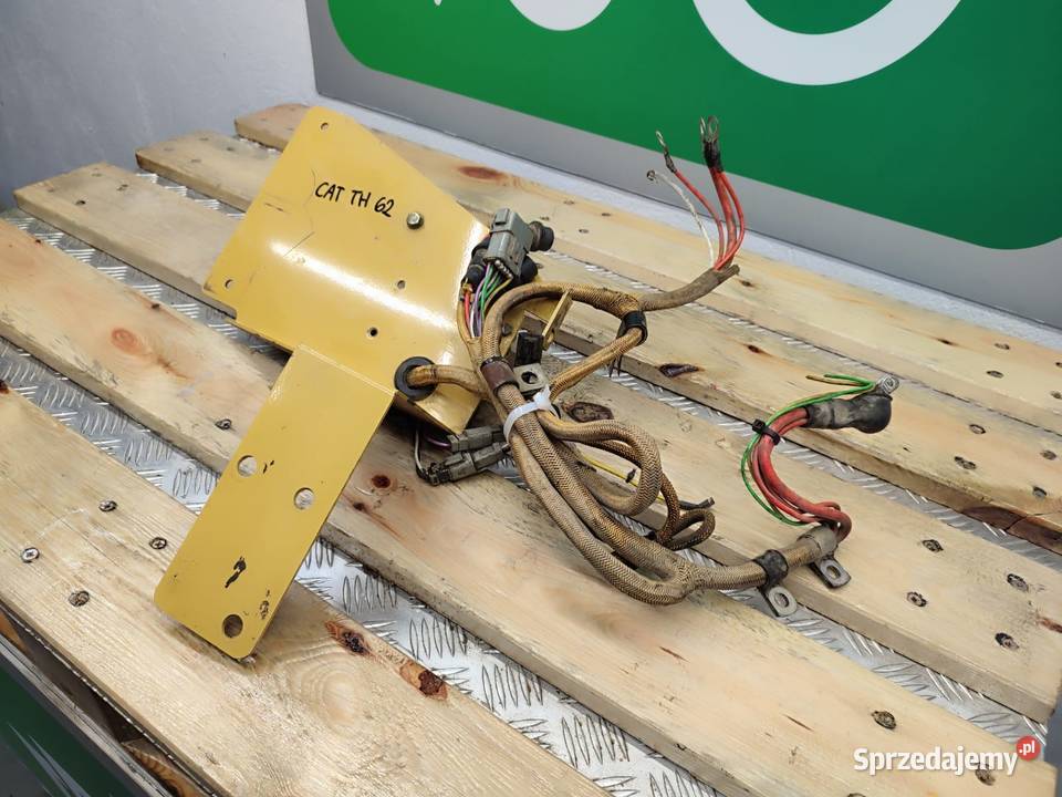 Wspornik 1374285 wiązka elektryczna CAT TH 62 wielkopolskie Wilkowo sprzedam