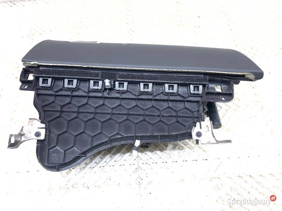 SCHOWEK PASAŻERA BMW F30 SedanLimuzyna 1118