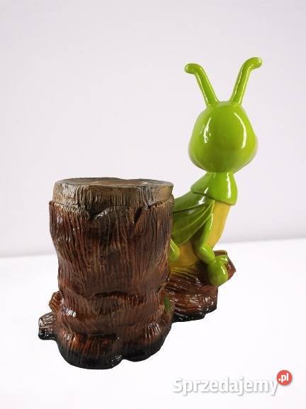 Figura Dekoracja Konik Polny Doniczka Wapiennik