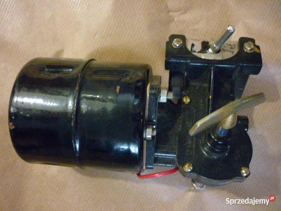 Silnik wycieraczek Brdm2 Dębica