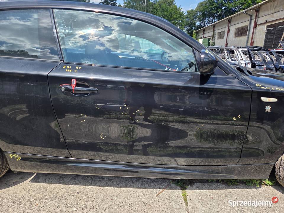 DRZWI PRAWE PRZEDNIE BMW E81 475 lubelskie