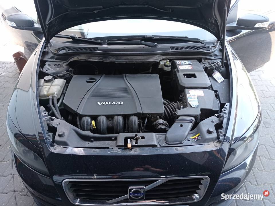Volvo C30 18 benzyna tempomat hak klima ESP Kraków