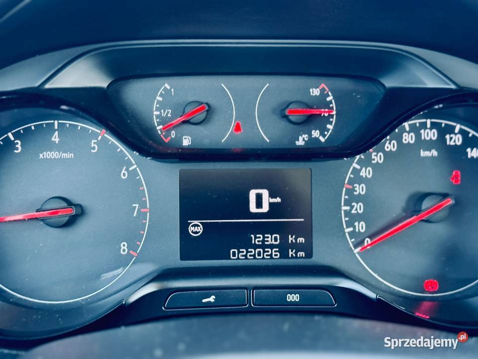 Opel crossland 83KM sprzedam
