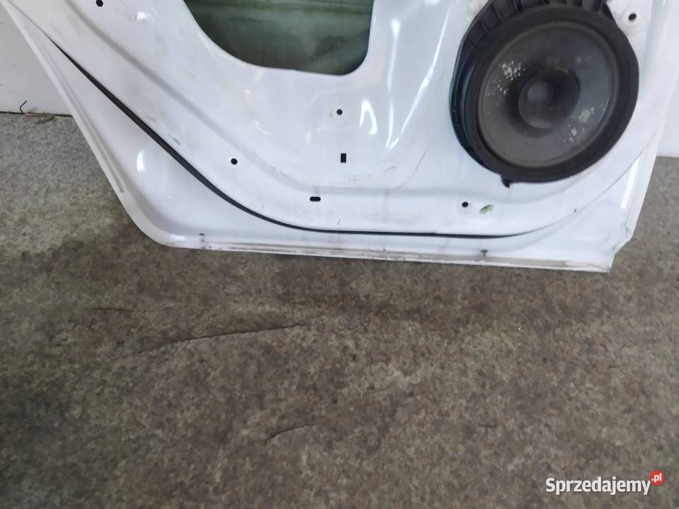 DRZWI LEWE TYŁ BIAŁE SEDAN Chevrolet Cruze I Drzwi świętokrzyskie