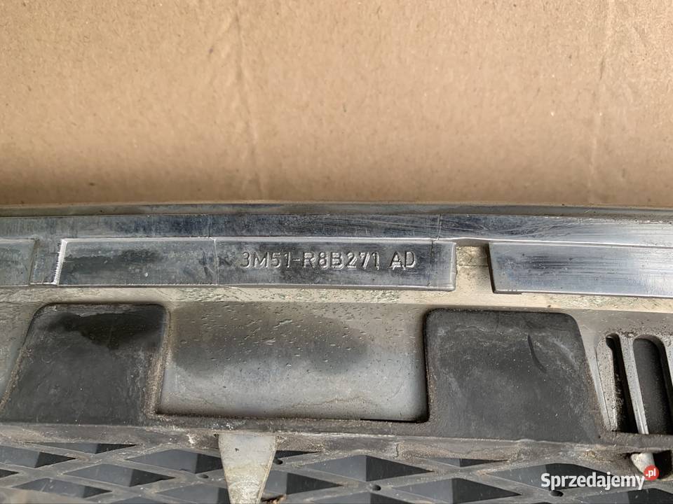 3M51R8B271 grill atrapa znaczek Ford c mk1 focus Części samochodowe