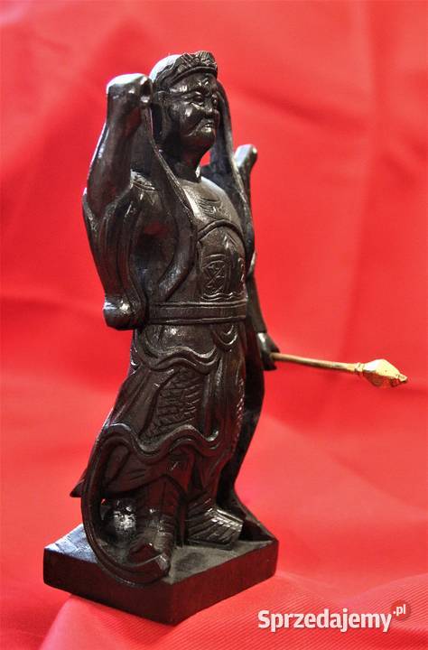 Wojownik Drewniana rzeźba Figura dalekowschodnia Sokółka