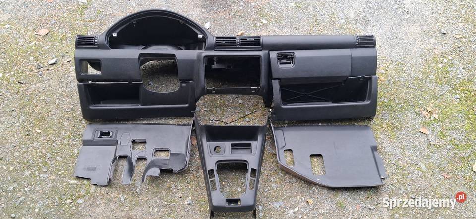 Części e36 compact 19 osobowe Dzierzązna