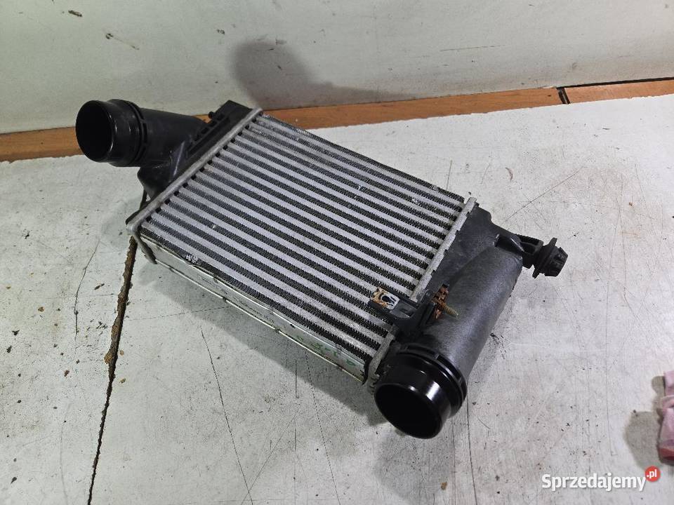 CHŁODNICA INTERCOOLERA NISSAN QASHQAI J11 16DCI