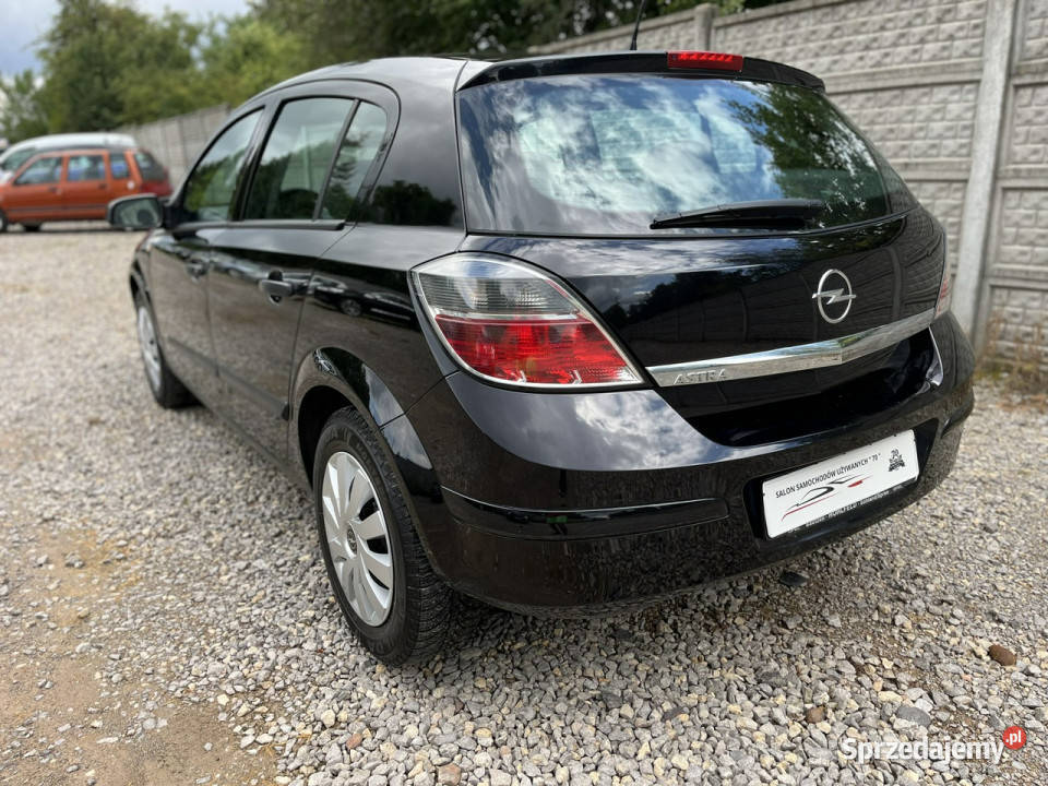 Opel Astra 16 1WŁ Klima El szyby BEZ KOROZJI światła przeciwmgielne Częstochowa