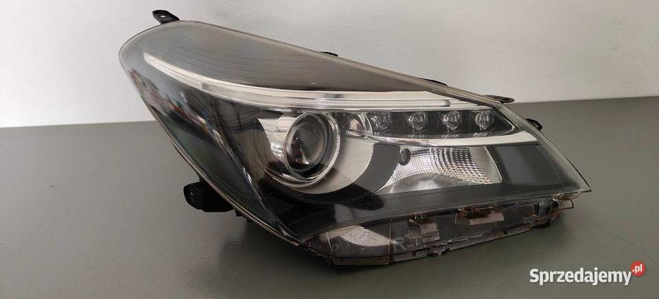 Lampa Przod Toyota Yaris 3 III Lift Led 1317r Lampy przednie dolnośląskie