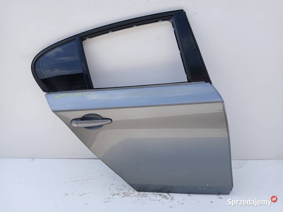 DRZWI PRAWE TYLNE BMW E87 SPACEGRAU A527 Części samochodowe