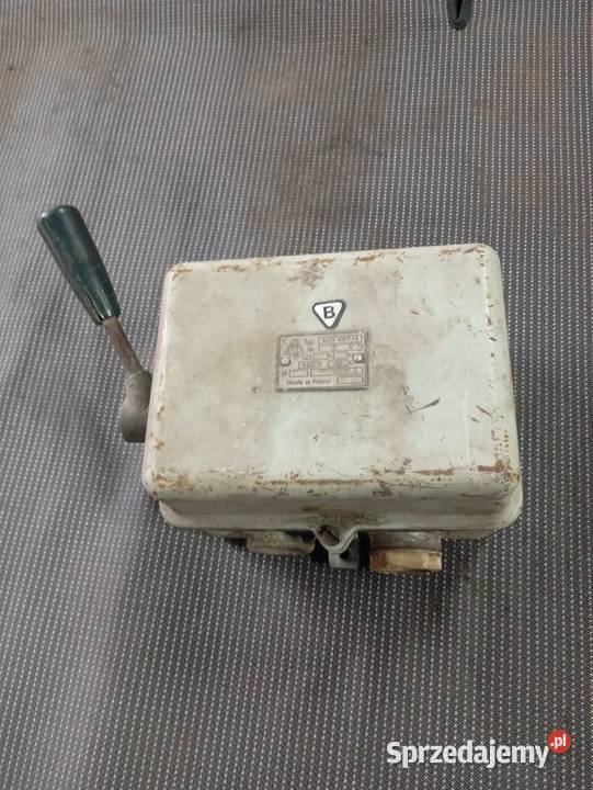 Przełącznik wyłącznik elektryczny Łowicz sprzedam