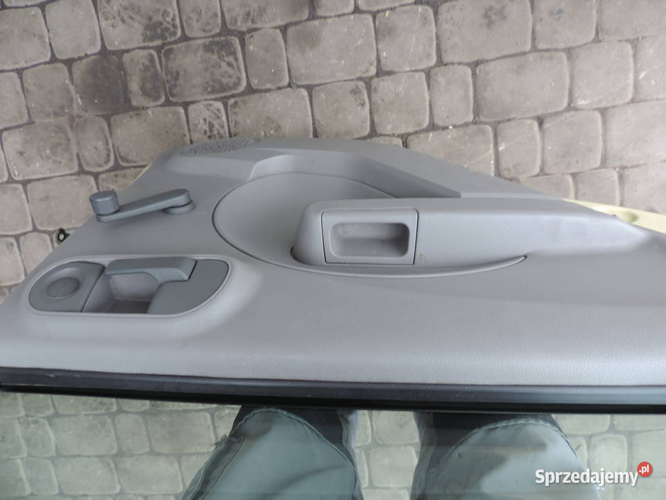 FIAT PANDA 2 DRZWI LEWY TYŁ 541 Rok produkcji 2004 Nowy Sącz