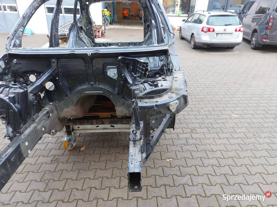 BMW G05 X5 30d 2019r ĆWIARTKA PODŁUŻNICA LEWY