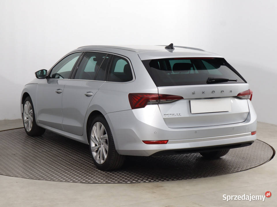 Skoda Octavia 15 TSI Octavia sprzedam