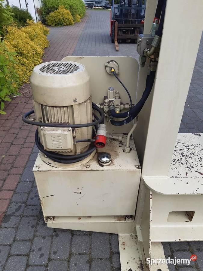 Prasa hydrauliczna do opon 160 ton wózek widłowy