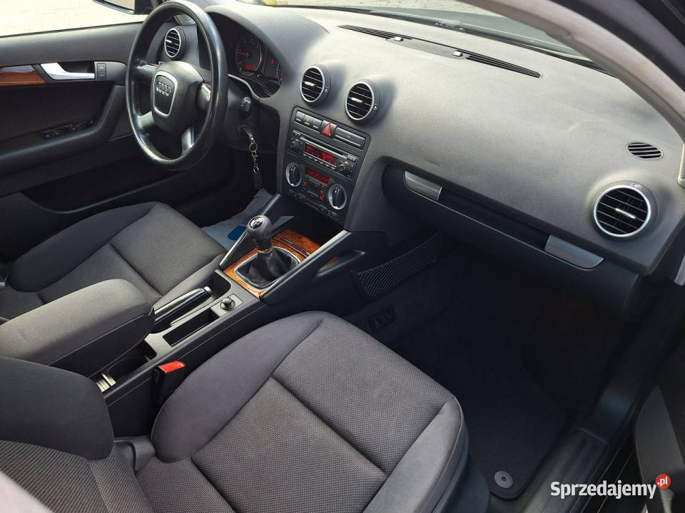 Audi A3 19TDi czarny 5DRZWI stan KLIMA alufelgi Olsztyn sprzedam