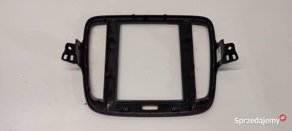 VOLVO XC40 RAMKA DEKOR WYŚWIETLACZA 32277960