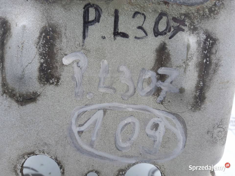 COMBO DOBLO podłużnica prawa Kielce