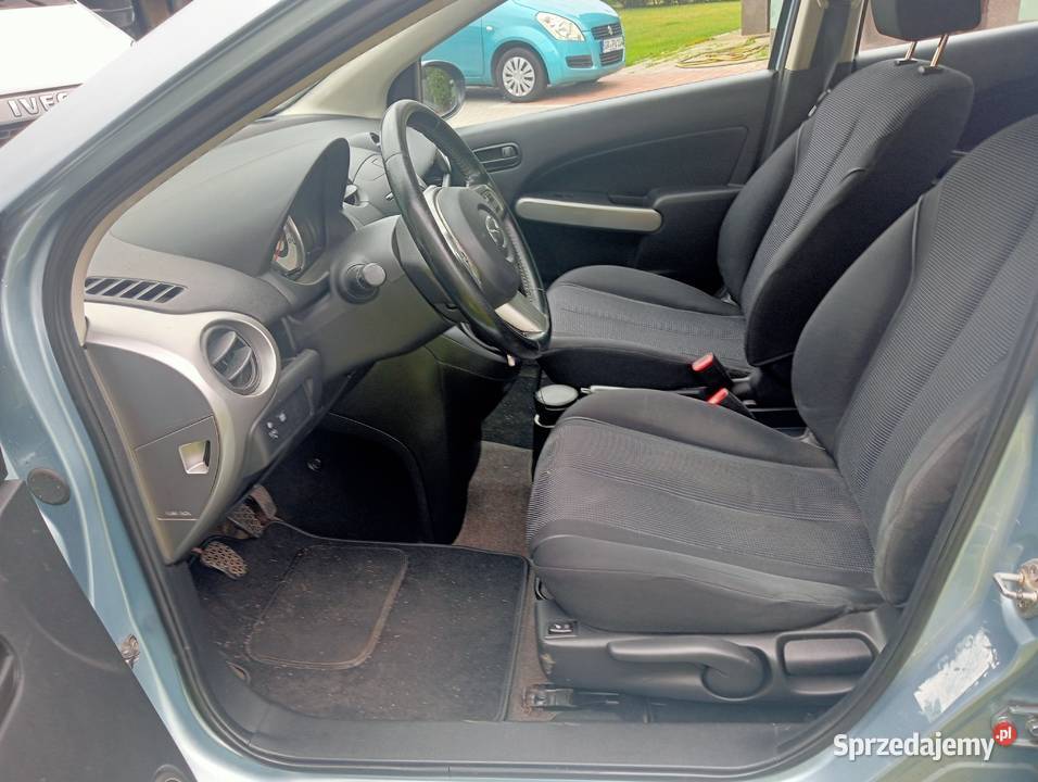 mazda 2 15 benzyna 2007r 5 drzwi ESP 2 Częstochowa sprzedam