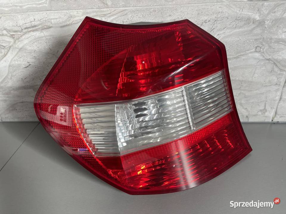BMW 1 E87 LEWA LAMPA TYŁ sprzedam